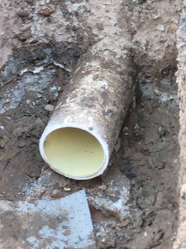 Sewer pipe repair shamrock liner